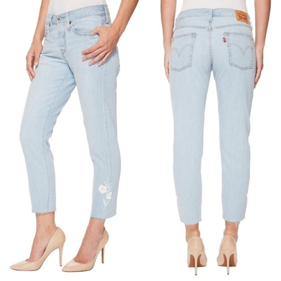NWT Levi's 501 Taper Raw Hem Embroidered Jean sz32 - Picture 1 of 7